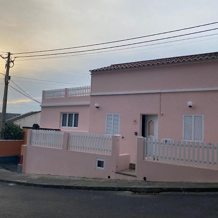 Casa Da Ribeira - Mosteiros 모스테이루스 외부 사진